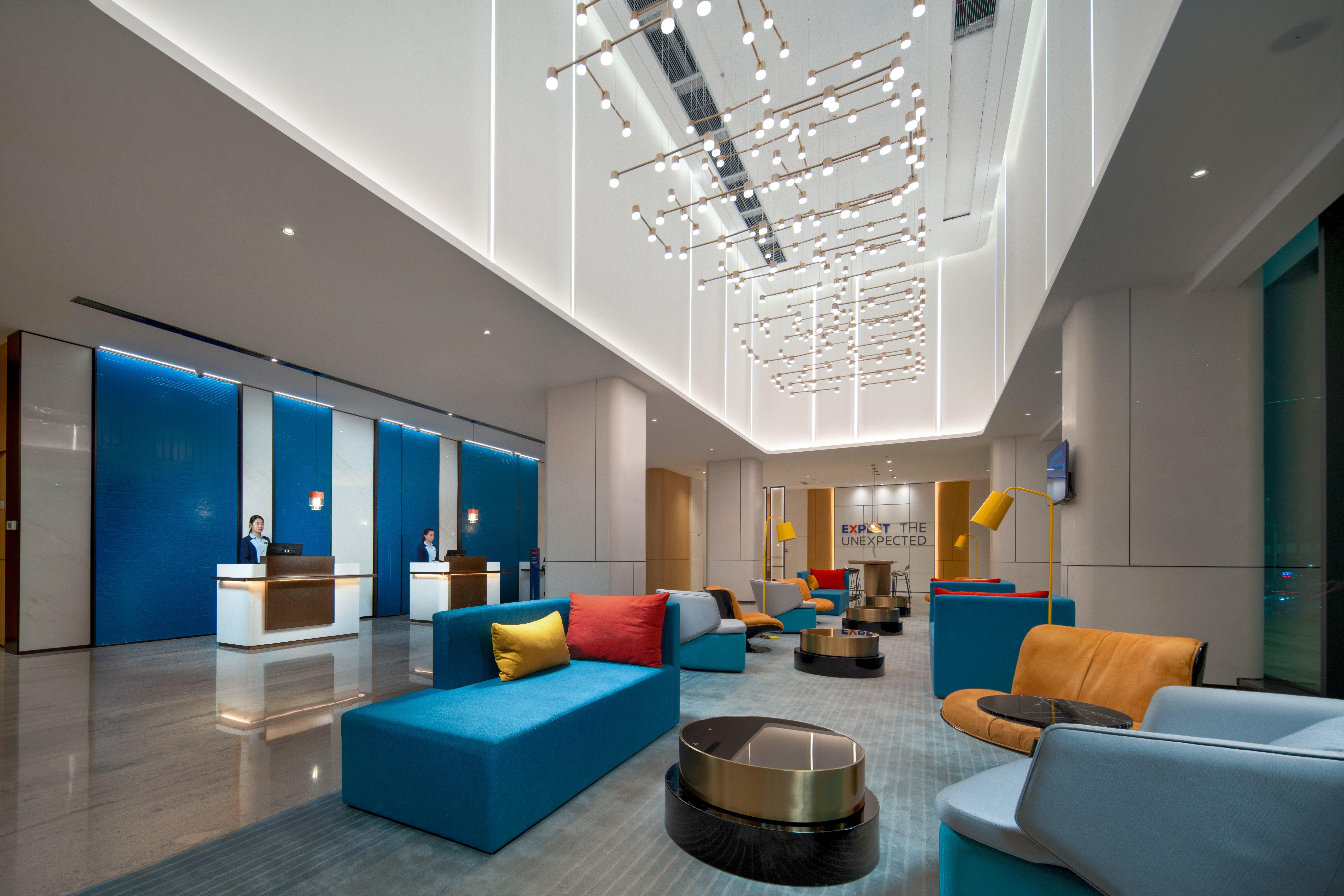 Holiday Inn Express Shenzhen Longhua By Ihg Buitenkant foto