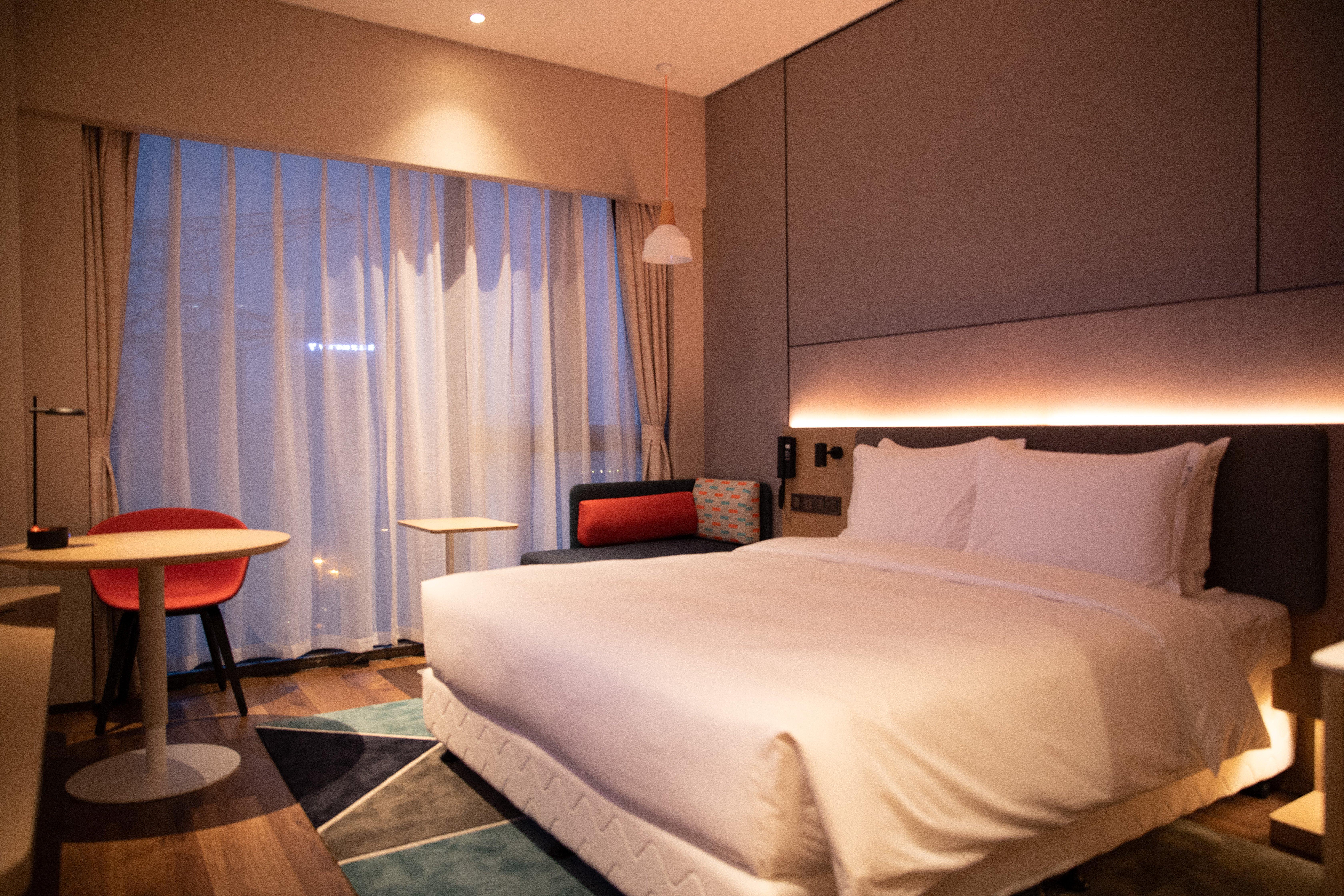 Holiday Inn Express Shenzhen Longhua By Ihg Buitenkant foto