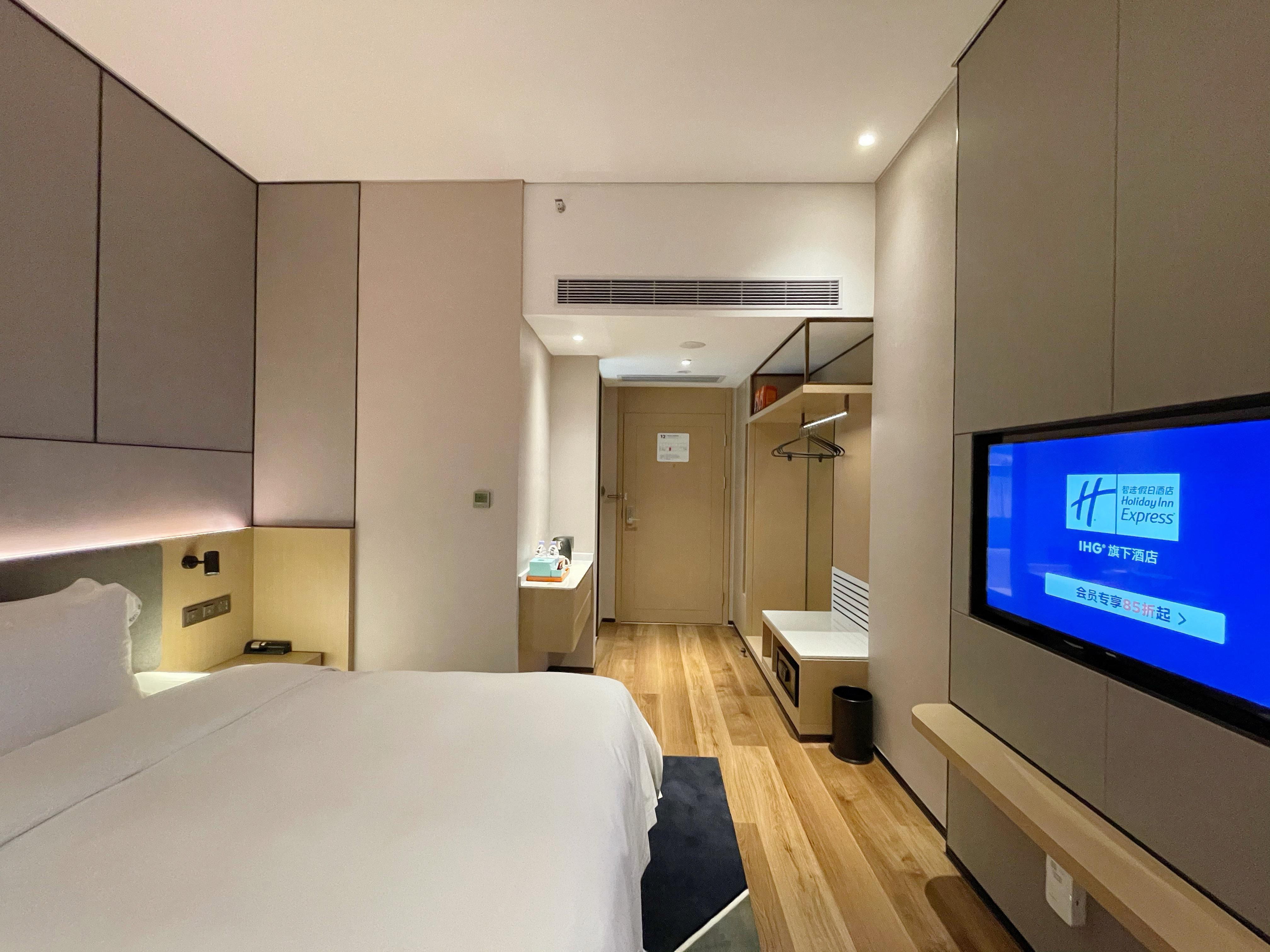 Holiday Inn Express Shenzhen Longhua By Ihg Buitenkant foto